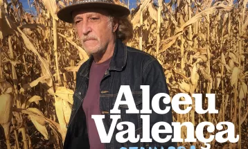 Álbuns de Alceu Valença ganham edições em CD, mas formato torna-se cada vez mais incomum no Brasil