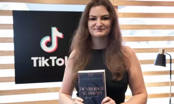 Como o #BookTok se tornou um lugar para fãs de livros no TikTok