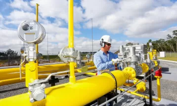 Governo do Paraná abre licitação para contratar consultoria que revisará preço do gás canalizado; tarifa é a mais cara do Brasil, diz associação