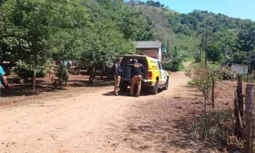 Homem é preso após esfaquear a mulher e fugir com filhos, em Boa Esperança do Iguaçu, diz polícia 