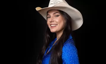 Ana Castela, boiadeira de 'Pipoco', fala do 1º hit, machismo na música e prepara feat com Zé Felipe