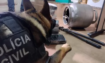 Polícia apreende drogas escondidas em botijão de gás em Sarandi