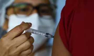 Após anúncio da Sesa, Ponta Grossa começa a aplicar 4ª dose contra Covid para pessoas a partir dos 18 anos nesta quinta (10)