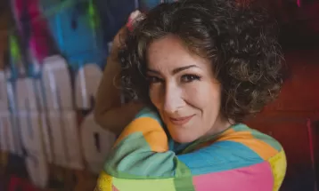 Patrícia Ahmaral revitaliza a tropical melancolia de Torquato Neto em disco com letras do poeta angustiado