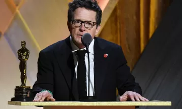 Michael J. Fox recebe Oscar honorário por trabalho humanitário
