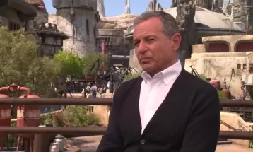 Bob Iger retorna à Disney como CEO por dois anos