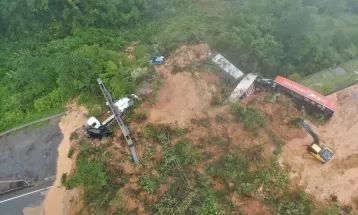 Deslizamento na BR-376: autoridades afirmam ter recebido 19 contatos sobre possíveis desaparecidos