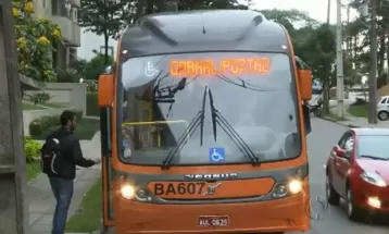 Linha de ônibus que teve mudança em itinerário após veículo ser incendiado durante protesto em Curitiba retoma trajeto original; veja como fica