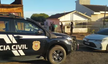 Polícia cumpre mandados contra grupo especializado em roubo de caminhões através de anúncios de frete falsos 