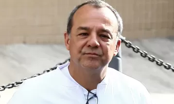 Antes de autorizar saída de Cabral da prisão, Justiça do Paraná pede endereço onde ex-governador cumprirá prisão domiciliar