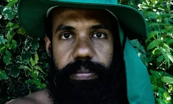 Russo Passapusso recicla músicas de dois álbuns na atmosfera dub do EP 'Paraíso da maravilha'