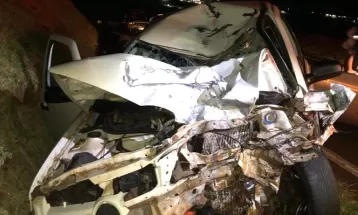 Motociclista morre após ser atingido frontalmente por carro na PR-180, em Cafelândia