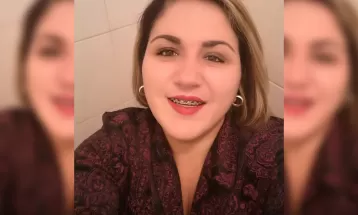 Morre mulher que teve corpo queimado dentro de carro no Paraná; marido foi preso suspeito de atear fogo