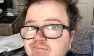 YouTuber Keenan Cahill morre aos 27 anos