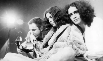 João Gilberto, Gal Costa e Caetano Veloso entram na lista da 'Rolling Stone' de maiores cantores