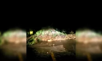 Estrada da Graciosa volta a ser bloqueada após novo deslizamento de terra