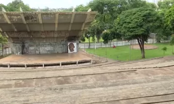 Obras de revitalização do Anfiteatro do Zerão estão atrasadas