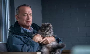 Tom Hanks protagoniza a comédia dramática 'O Pior Vizinho do Mundo' e diz ser um 'ator egoísta e competitivo'