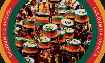 Olodum relança, em single com gravação inédita, música apresentada pelo grupo há nove anos