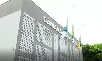 Vereadores de Ibiporã apresentam emenda para retirar proposta de 13º salário; votações começam nesta terça