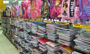 Materiais escolares: aplicativo Menor Preço para comparativo de preços e ajuda a economizar na hora da compra; veja como usar