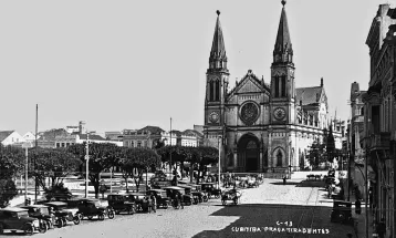 PodParaná #117: Conheça a história da Catedral de Curitiba, que completa 130 anos em 2023