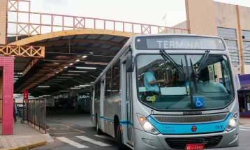 Funcionários do transporte coletivo de Apucarana fazem greve nesta sexta-feira (10)