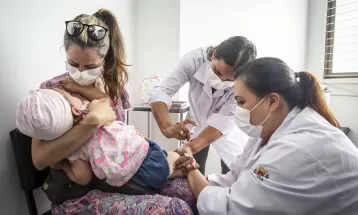Covid-19: Curitiba começa a aplicar a 3ª dose em bebês e crianças de 6 meses até 2 anos
