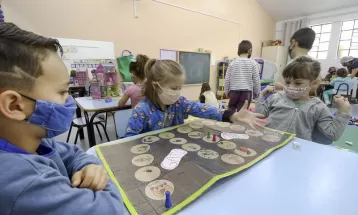 Curitiba reabre cadastro para solicitação de vagas em creches municipais; veja como fazer