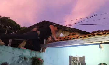 Polícia cumpre mandados em operação contra grupo ligado ao tráfico de drogas e lavagem de dinheiro em Maringá