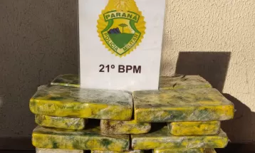 Casal é preso com 30 kg de cocaína em Marmeleiro, diz polícia