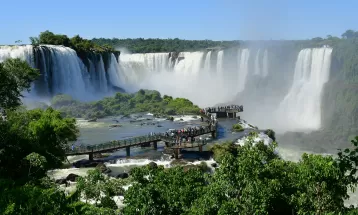 Mais de 33,3 mil pessoas visitam o Parque Nacional do Iguaçu no feriado de Carnaval