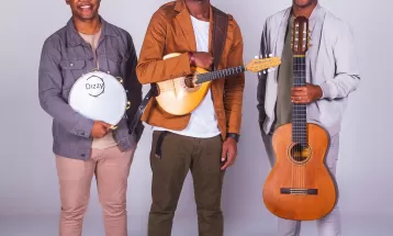 Trio Júlio migra da música instrumental para o samba cantado com 'Coragem'