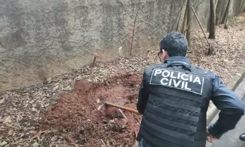 Suspeito de matar médico confessa ter executado e enterrado outras duas pessoas em Umuarama, diz polícia