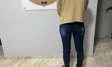 Namorado de babá suspeita de produzir pornografia infantil é preso por estupro de criança de 5 anos, diz polícia