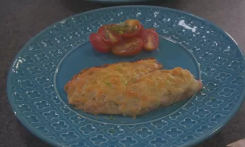 Chef ensina receita de filé de tilápia com parmesão