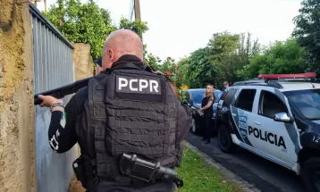 Pelo menos 11 homens são presos em operação contra suspeitos de violência contra a mulher no Paraná