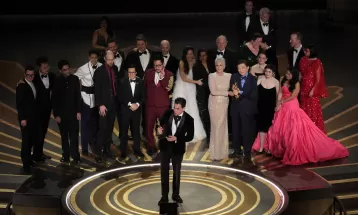 Oscar 2023: 'Tudo em todo o lugar ao mesmo tempo' é grande ganhador com sete estatuetas