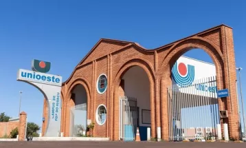 Cursinho pré-vestibular gratuito da Unioeste abre inscrições para 240 vagas, em Foz do Iguaçu