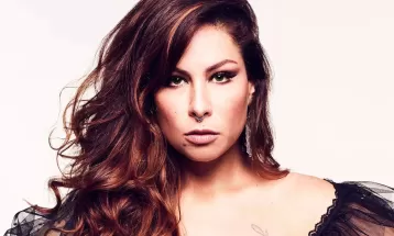 Pitty celebra 20 anos de carreira no Lolla: 'No começo era problemático lidar com tanta gente'