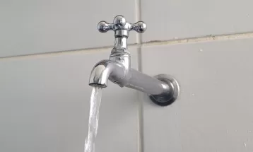 Queda de energia afeta abastecimento de água em bairros de Curitiba e Campo Largo nesta sexta (24), diz Sanepar; veja lista
