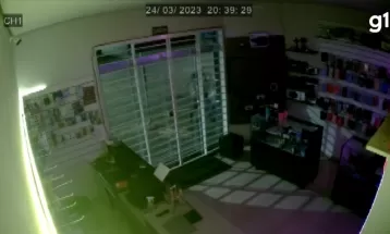 Jovem morre após levar soco durante briga em Faxinal, segundo a polícia; câmeras registraram a ação