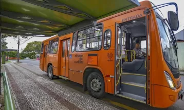 Linhas de ônibus do bairro Umbará, em Curitiba, têm alterações de trajeto; veja o que muda