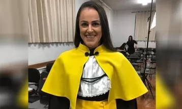 Mulher morre após ser esfaqueada pelo ex-companheiro em farmácia de Tupãssi, diz polícia 