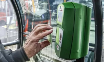 Linhas do Interbairros passam a aceitar apenas pagamento com cartão em Curitiba; entenda