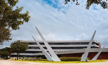 Prefeitura de Cascavel abre inscrições para concurso público com mais de 155 vagas; veja lista de cargos
