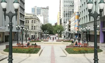 Veja o abre e o que fecha no feriado do Dia do Trabalhador em Curitiba