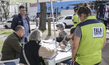 Moradores de Curitiba podem votar em melhorias que querem ver nos bairros; veja como
