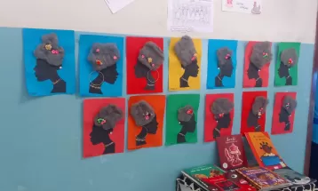 MP recomenda que prefeitura reforce fluxo de denúncias de racismo após atividade escolar que usou esponjas de aço para retratar cabelos de negras 