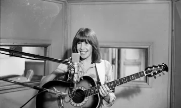 Rainha do Rock brasileiro, Rita Lee tem música que cita Curitiba; veja letra